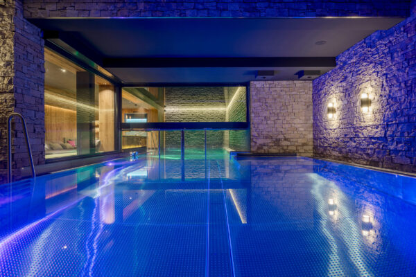 Das Foto darf ausschließlich für PR- und Marketingmaßnahmen der Alpengasthof Grüner GmbH - Außerwaldstraße 19 - 6450 Sölden - Österreich räumlich und zeitlich unbegrenzt verwendet werden. Das Copyright verbleibt beim Bildautor Günter Standl (www.guenterstandl.de). Jegliche werbliche Nutzung Dritter ist mit dem Bildautor gesondert zu vereinbaren. Der Bildautor stellt das gelieferte Bildmaterial nicht von Rechten Dritter frei. Etwaige Ansprüche Dritter fallen in den Verantwortungsbereich des Bildnutzers.